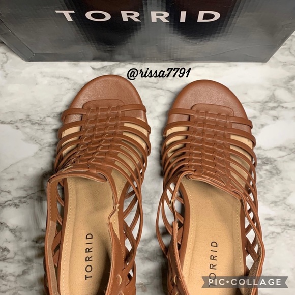 Torrid Platform Gladiator Wedges - early 2000s - Picture 3 of 5